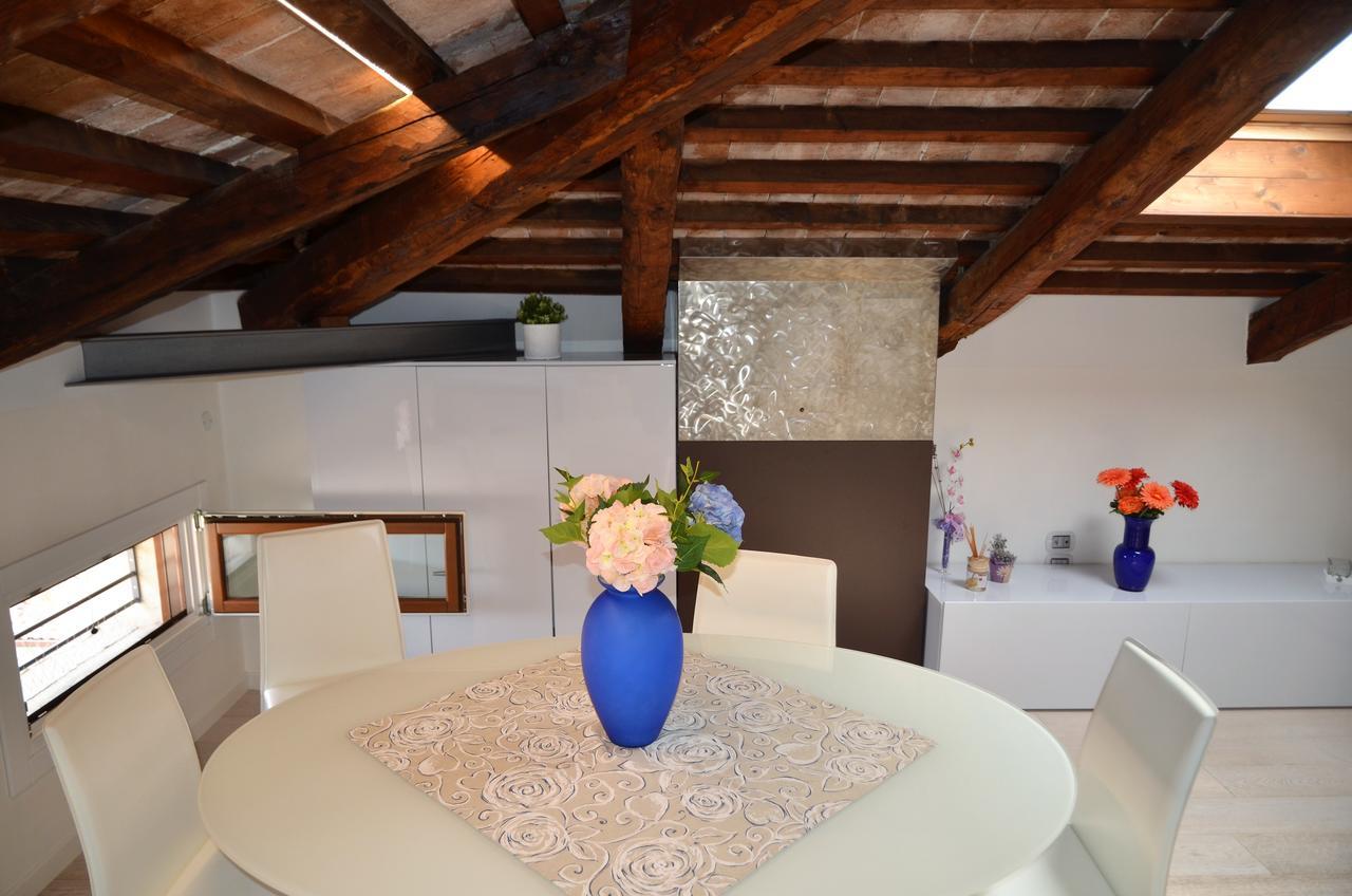 “Al Commercio” Luxury Loft Noale Bagian luar foto
