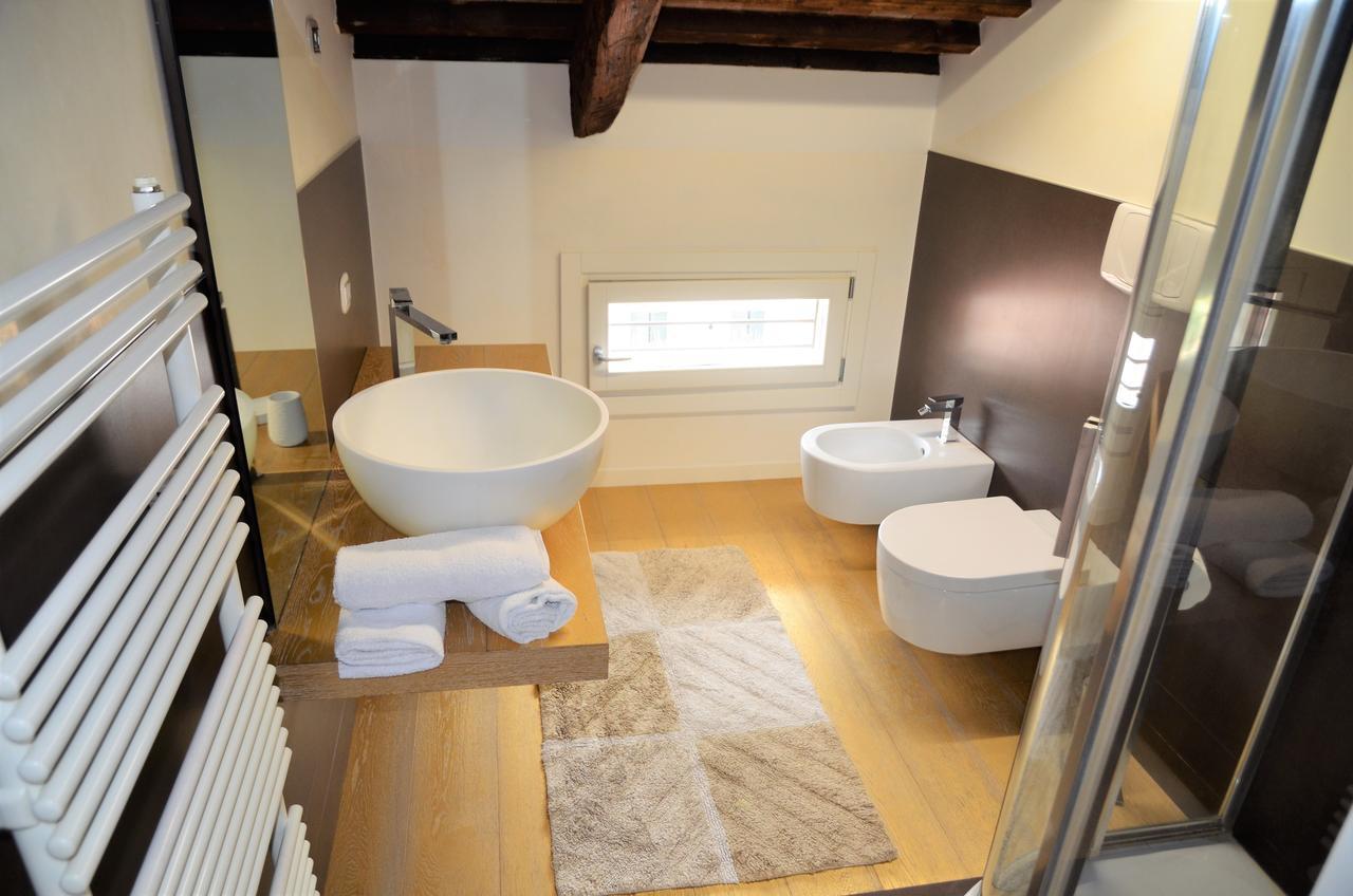 “Al Commercio” Luxury Loft Noale Bagian luar foto